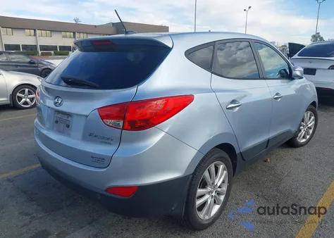 2013 Hyundai Tucson Limited z USA, uszkodzony, nr VIN KM8JU3AC3DU569941